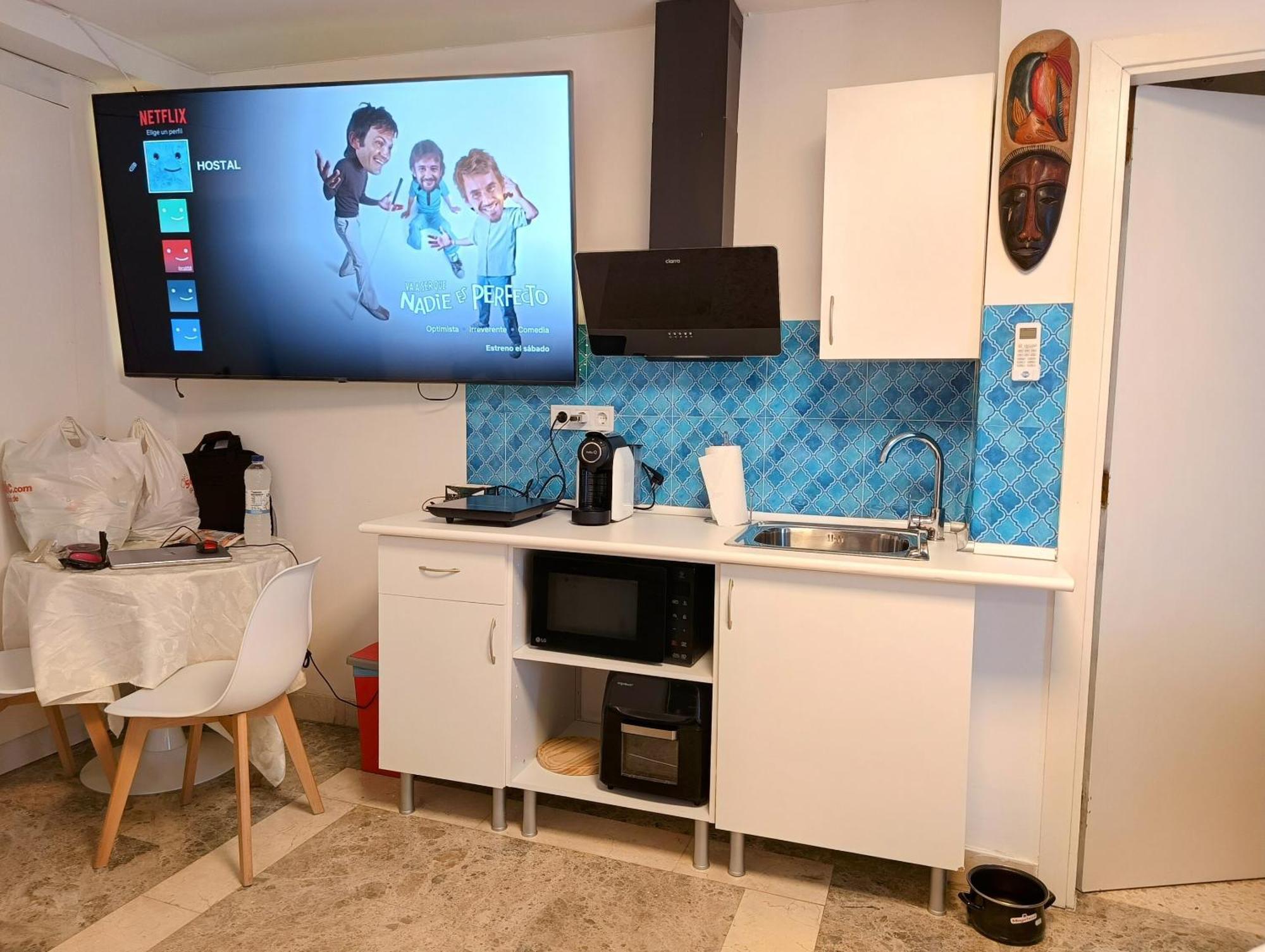 Hostal Estudios Badalona Bagian luar foto